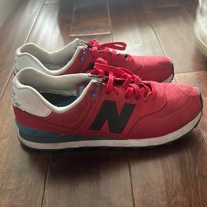 used new balance sneakers men size US 11